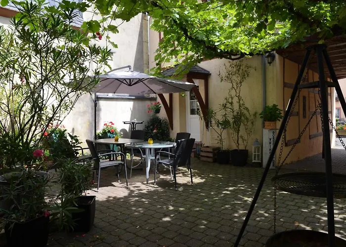 Altes Winzerhaus - * Burgen (Bernkastel-Wittlich)